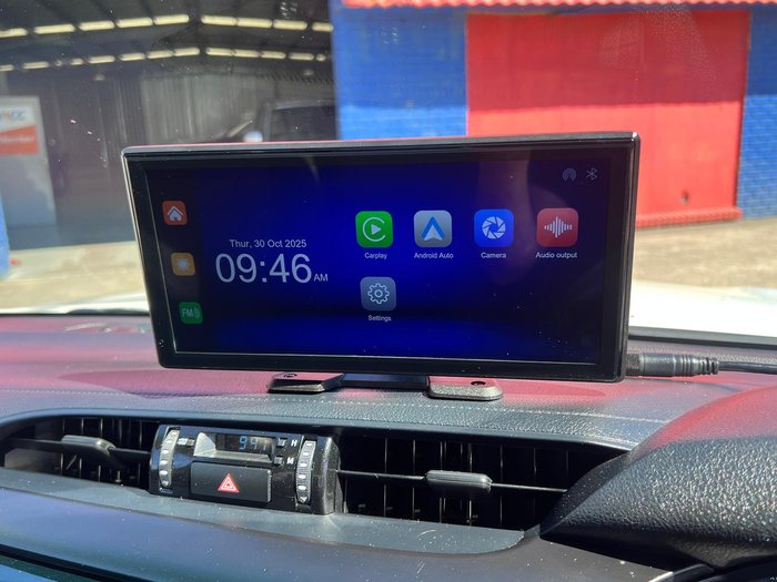 2016 Toyota Hilux Workmate TGN121R 4x2 Glacier White