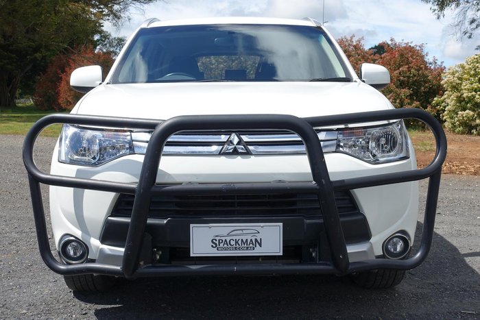 2014 Mitsubishi Outlander ES ZJ MY14.5 4X4 On Demand White