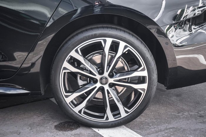 2025 Audi A5 TFSI 150kW S line