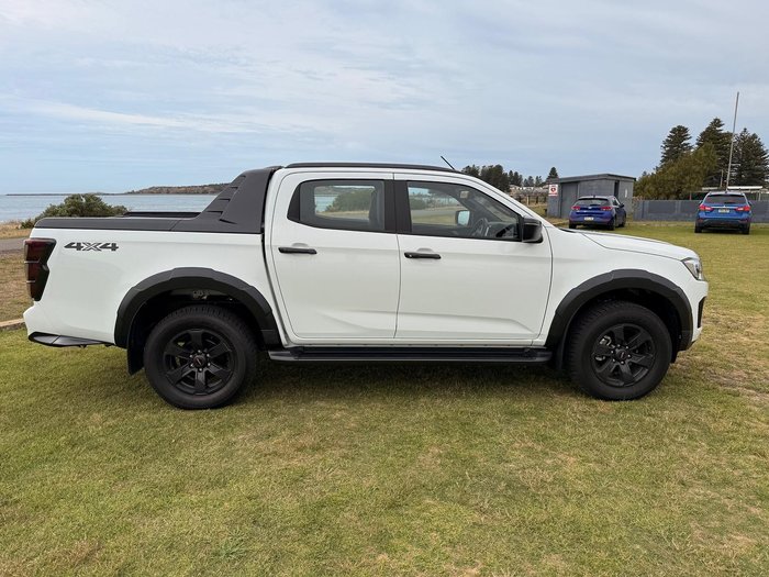 2024 Isuzu D-MAX X-TERRAIN