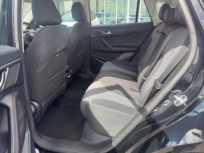 2025 MG HS Super Hybrid Excite