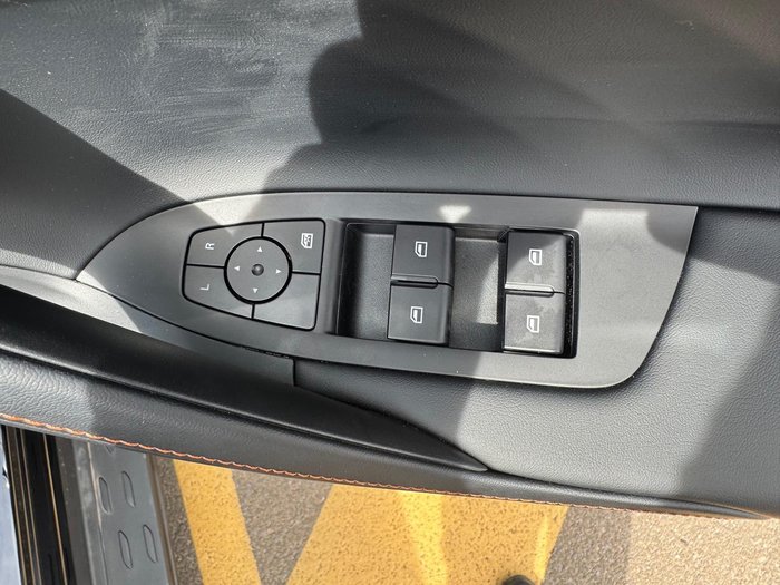 2025 MG HS Super Hybrid Excite