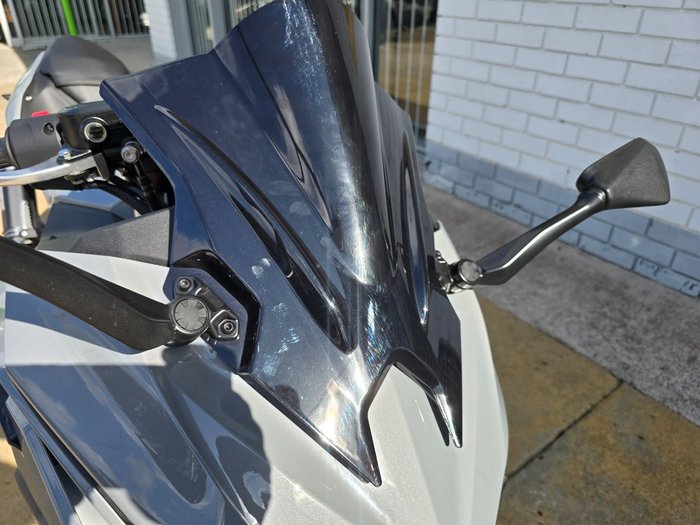 2025 Kawasaki NINJA 500 GREY