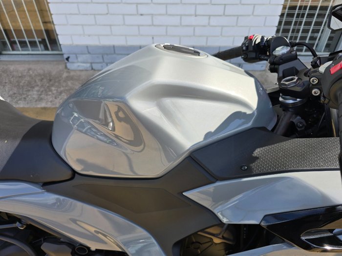 2025 Kawasaki NINJA 500 GREY