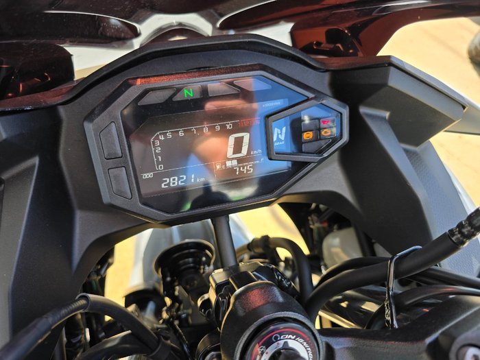 2025 Kawasaki NINJA 500 GREY