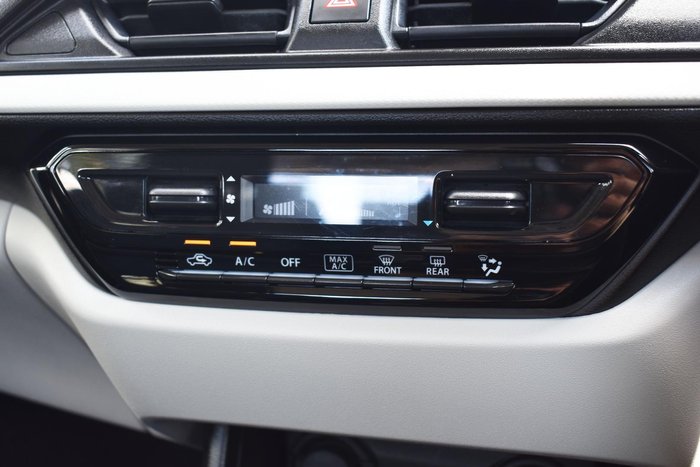 2024 Suzuki Swift Hybrid UZ Pure White