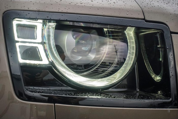 2020 Land Rover Defender 110 D240 First Edition