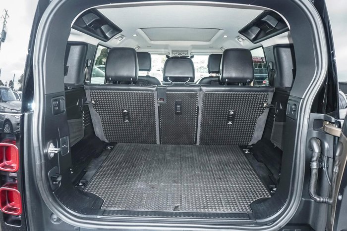 2020 Land Rover Defender 110 D240 First Edition