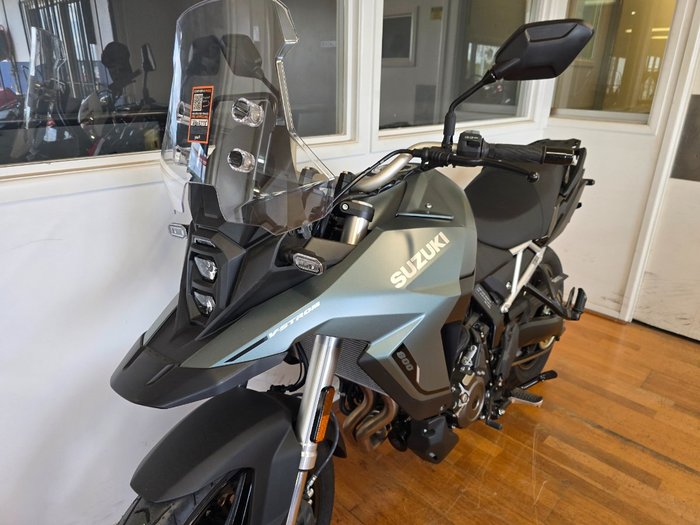2024 Suzuki V-STROM 800 (DL800RQ) Green