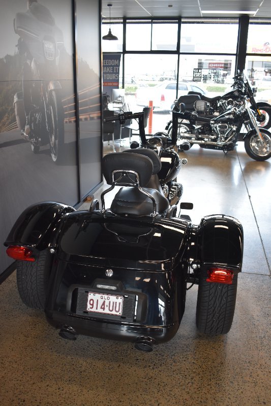 2020 Harley-davidson FLRT FREEWHEELER BLACK