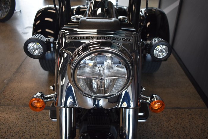 2020 Harley-davidson FLRT FREEWHEELER BLACK