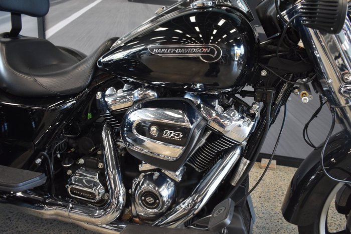 2020 Harley-davidson FLRT FREEWHEELER BLACK