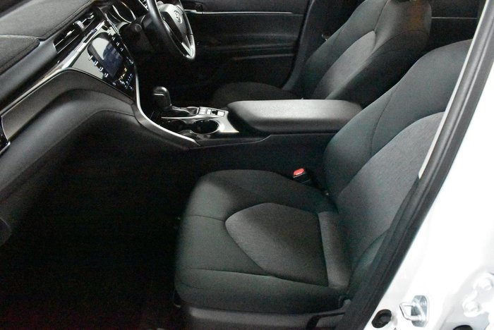 2020 Toyota Camry Ascent Sport