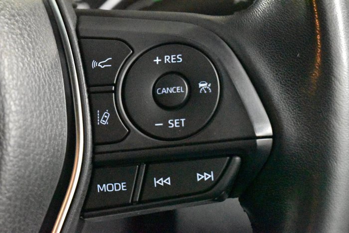 2020 Toyota Camry Ascent Sport