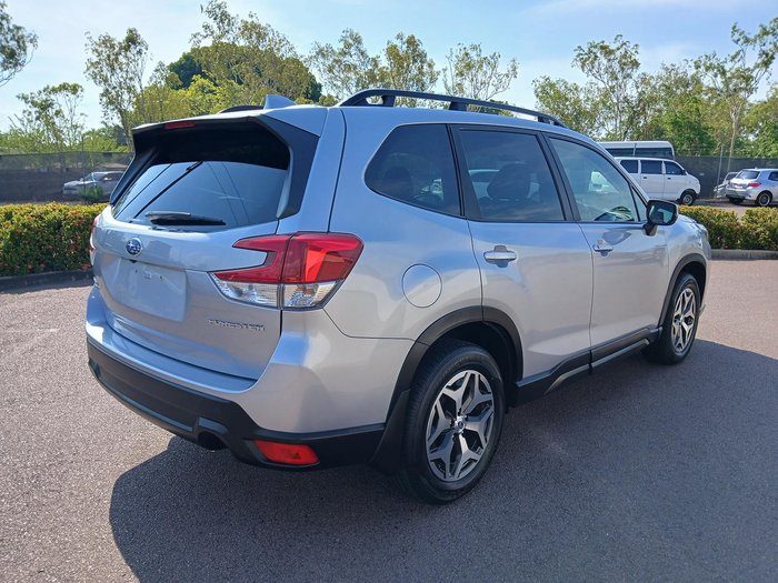 2023 Subaru Forester 2.5i