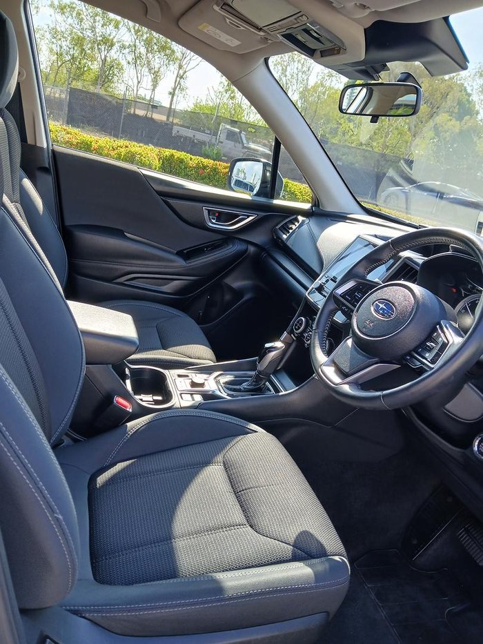 2023 Subaru Forester 2.5i