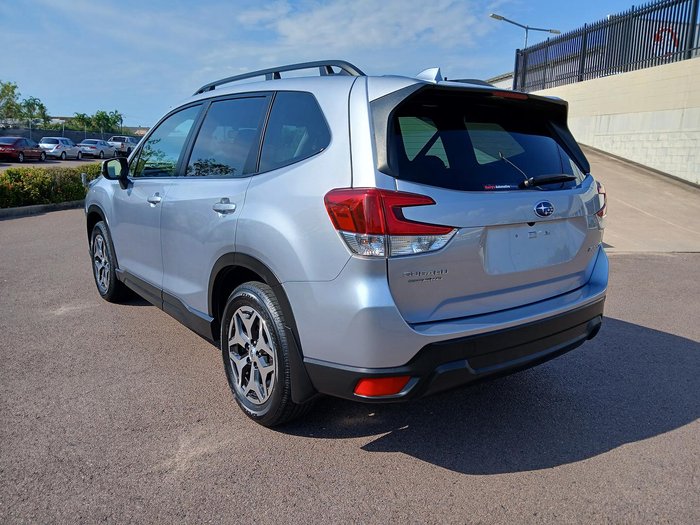 2023 Subaru Forester 2.5i