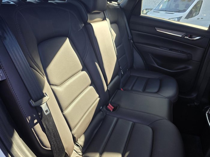 2022 Mazda CX-5 G35 Akera