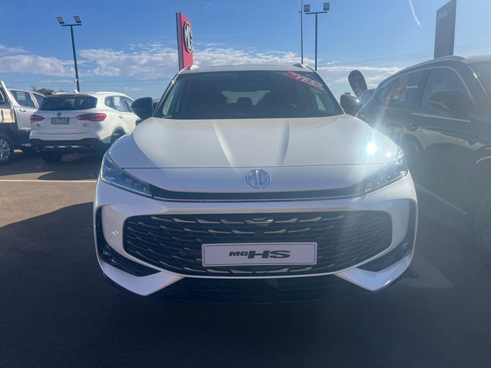 2025 MG HS Super Hybrid Essence