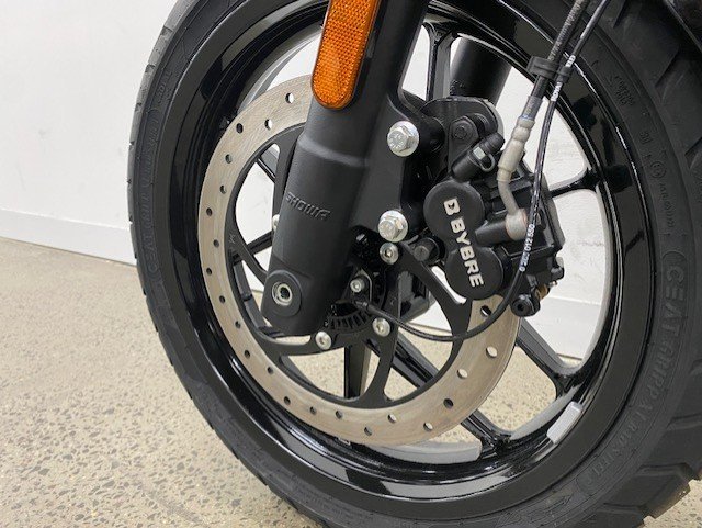 2024 Royal Enfield 2024 Royal Enfield 450CC Guerrilla 450 Playa Black