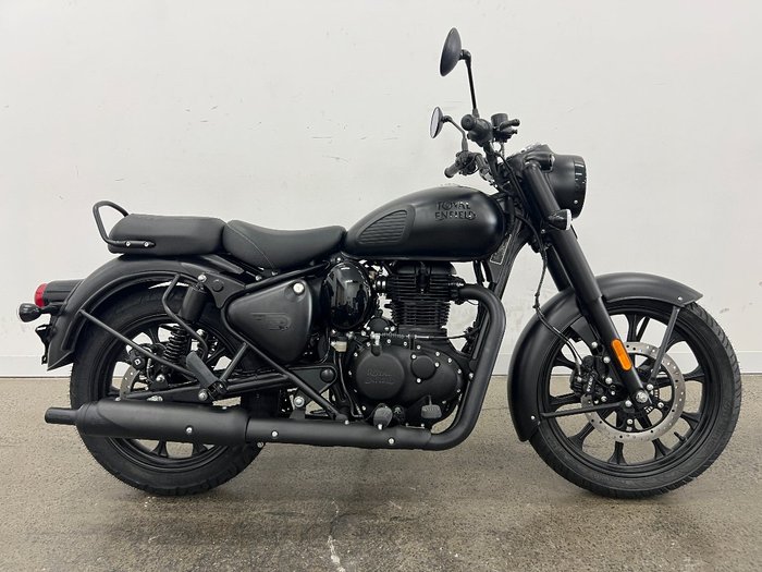 2025 Royal Enfield 2025 Royal Enfield 350CC CLASSIC 350 STEALTH BLACK Black