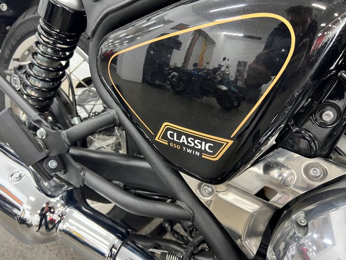 2025 Royal Enfield 2025 Royal Enfield 650CC CLASSIC ROAD CHROME