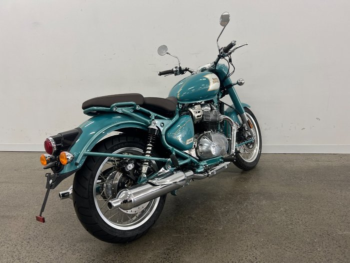 2025 Royal Enfield 2025 Royal Enfield 650CC CLASSIC ROAD