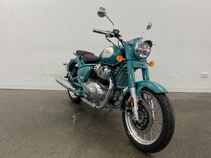 2025 Royal Enfield 2025 Royal Enfield 650CC CLASSIC ROAD