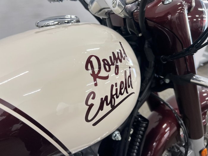 2025 Royal Enfield 2025 Royal Enfield 650CC CLASSIC ROAD