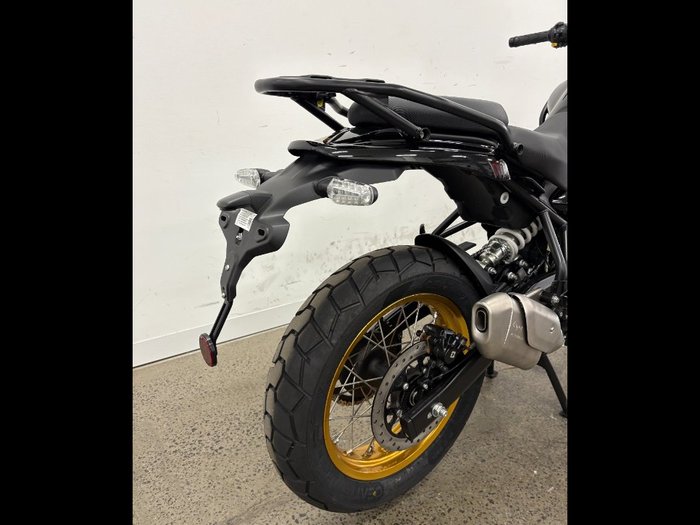 2025 Royal Enfield 2025 Royal Enfield 450CC HIMALAYAN 450 ROAD BLACK