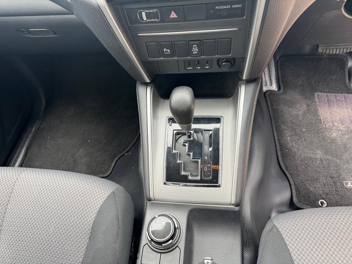 2021 Mitsubishi Triton GLX+ MR MY22 4X4 Dual Range White