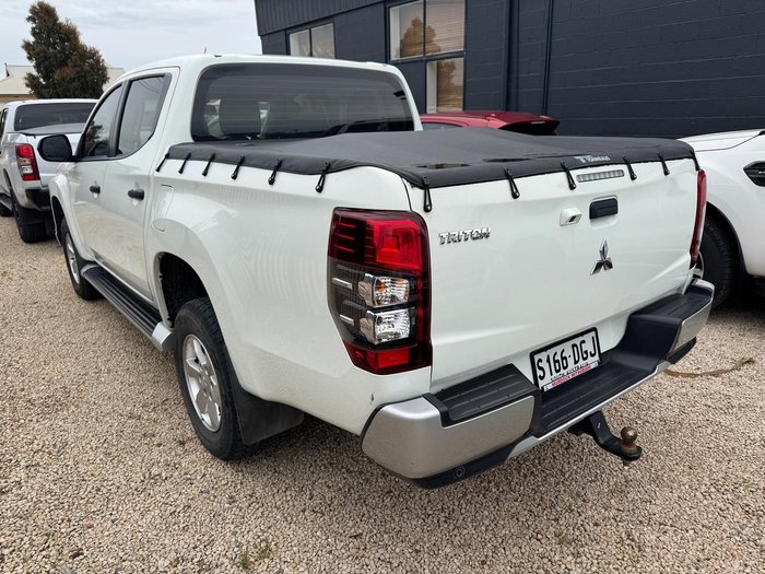 2021 Mitsubishi Triton GLX+ MR MY22 4X4 Dual Range White