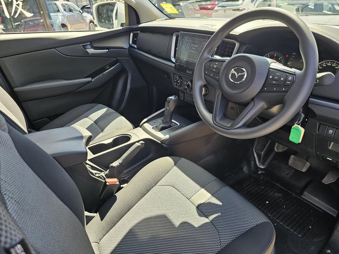2025 Mazda BT-50 XS