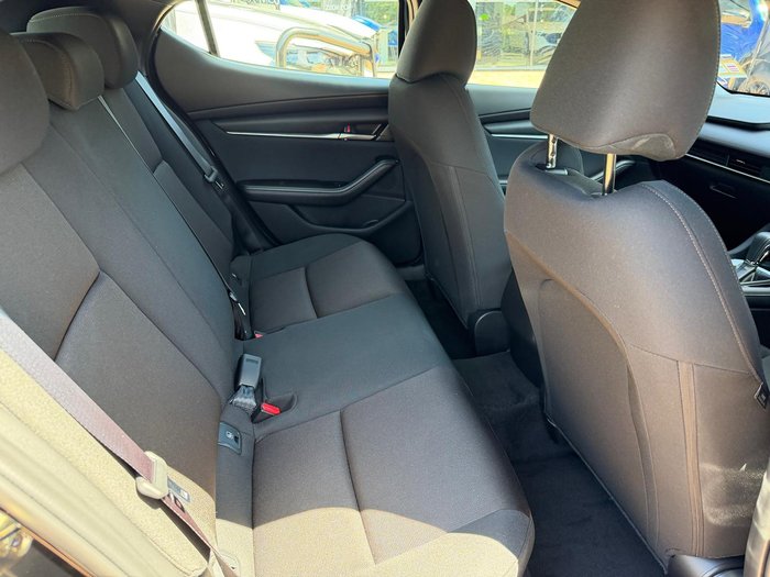 2025 Mazda 3 G20 Pure