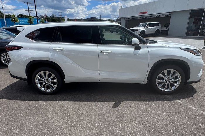 2025 Toyota Kluger Grande