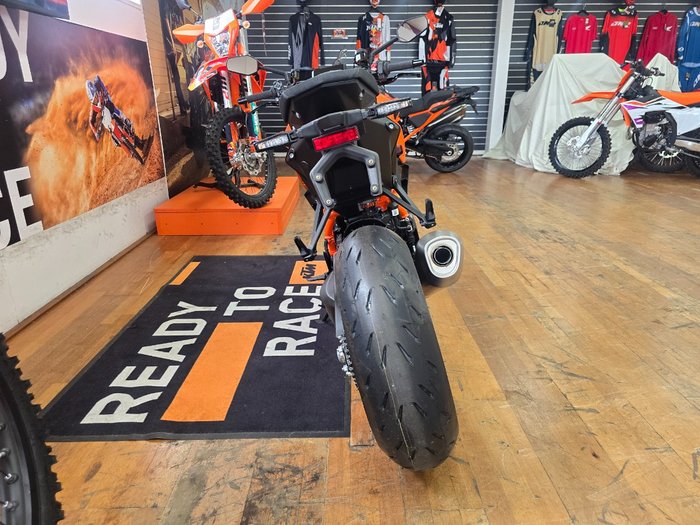 2024 Ktm 1390 SUPER DUKE R Orange