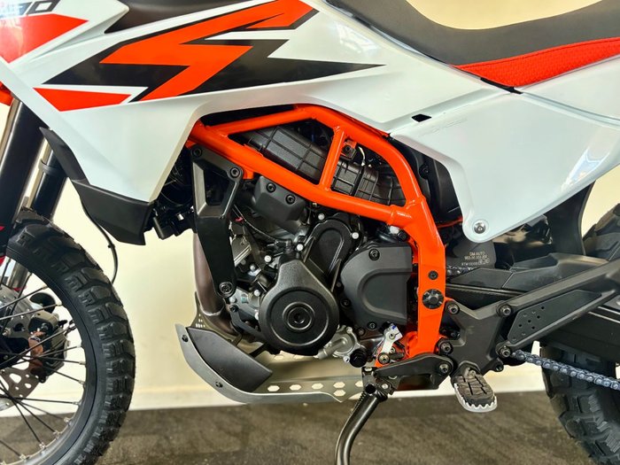 2025 Ktm 2025 Ktm 390CC 390 ADVENTURE R DUAL SPORTS Orange