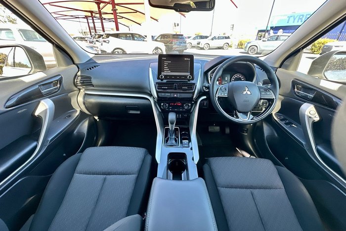 2025 Mitsubishi Eclipse Cross LS