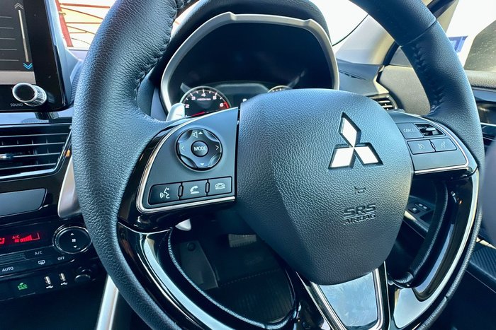 2025 Mitsubishi Eclipse Cross LS