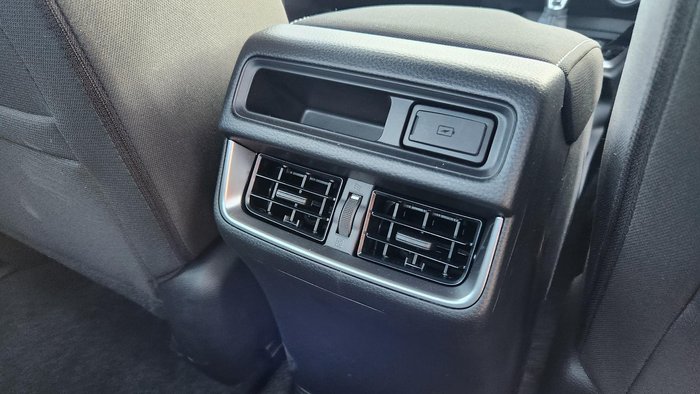 2025 Isuzu D-MAX LS-U