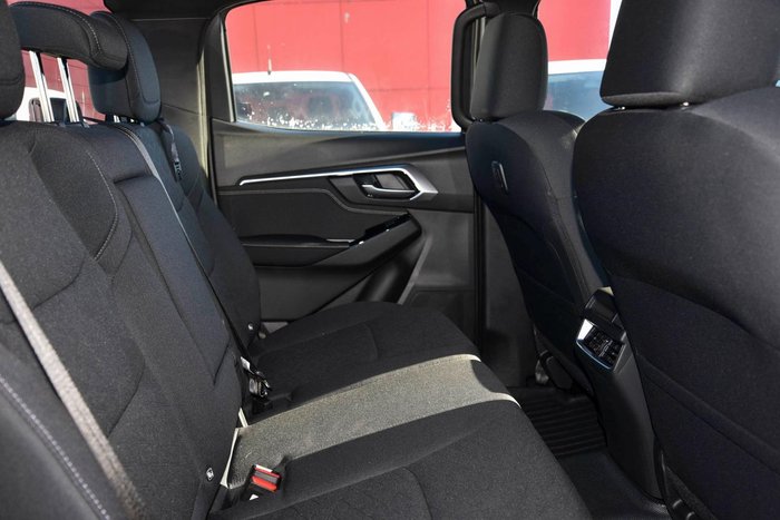 2025 Isuzu D-MAX LS-U