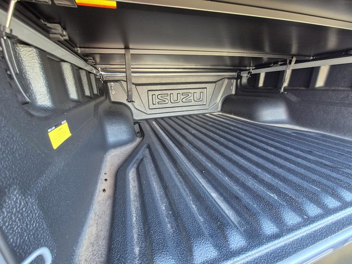 2025 Isuzu D-MAX LS-U
