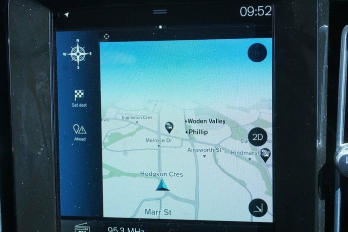 2020 Volvo XC40 T4 Momentum