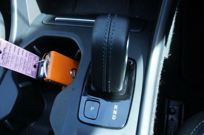 2020 Volvo XC40 T4 Momentum