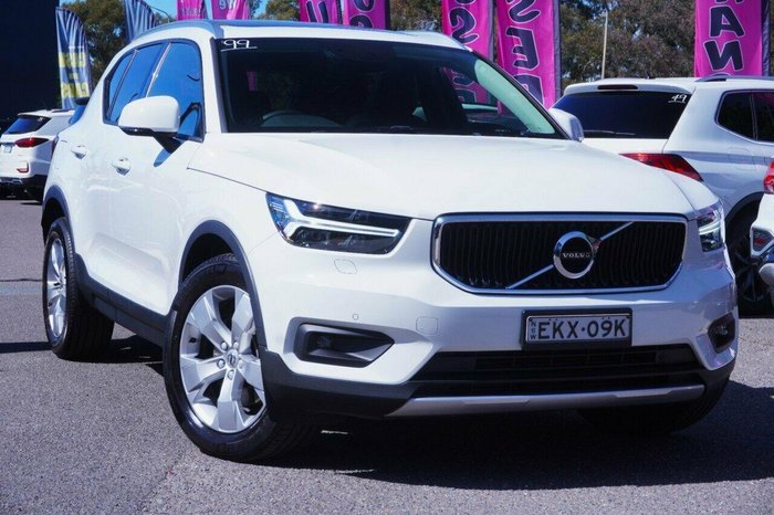 2020 Volvo XC40