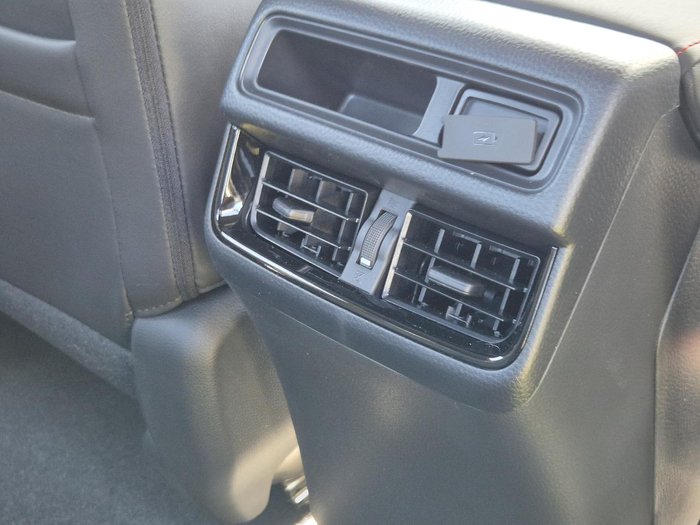 2025 Isuzu D-MAX X-TERRAIN