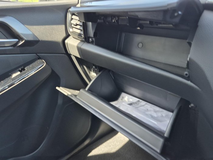 2025 Isuzu D-MAX X-TERRAIN