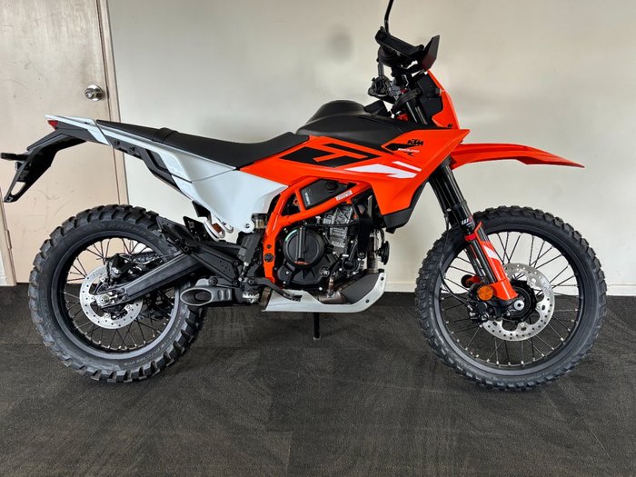 2025 Ktm 2025 Ktm 390CC ENDURO R Orange