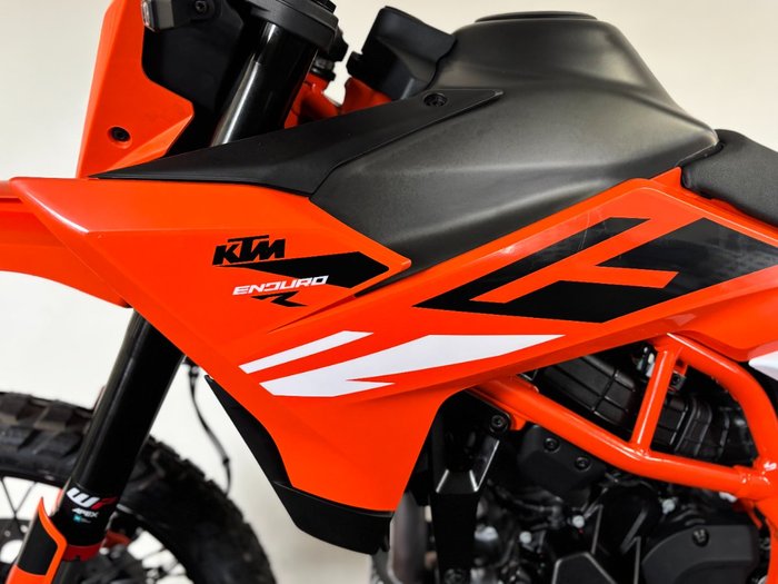 2025 Ktm 2025 Ktm 390CC ENDURO R Orange