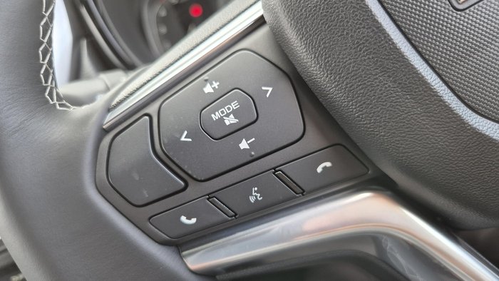 2025 Isuzu D-MAX LS-U